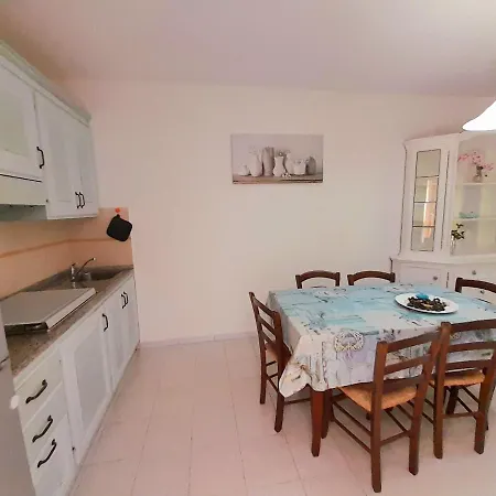 Vacanze Aragosta Holiday home *